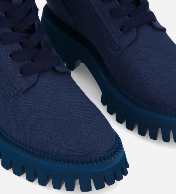 FREE LANCE Rangers lace up boot - Lucy - Linen - Navy