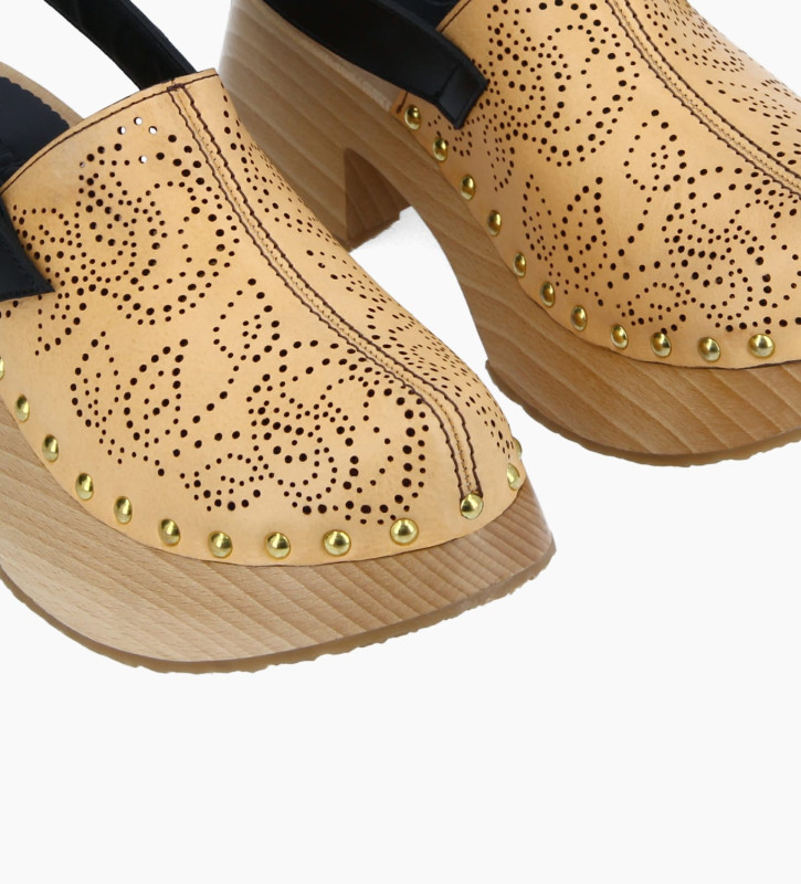 Heeled sandal - Connie 70 - Perforated grained leather - Natural