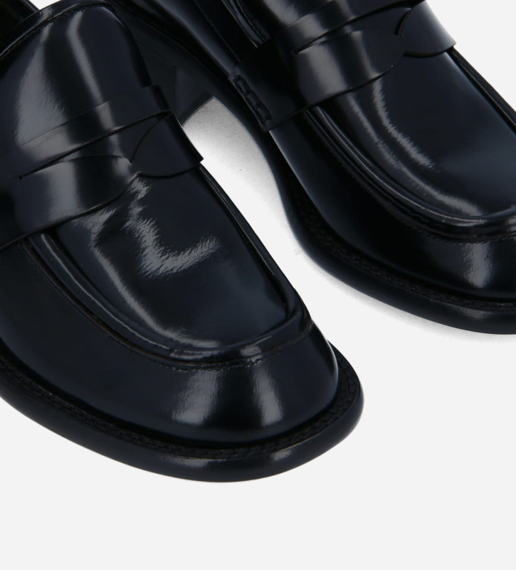 Squared heeled loafer - Anaïs 50 - Glazed leather - Black