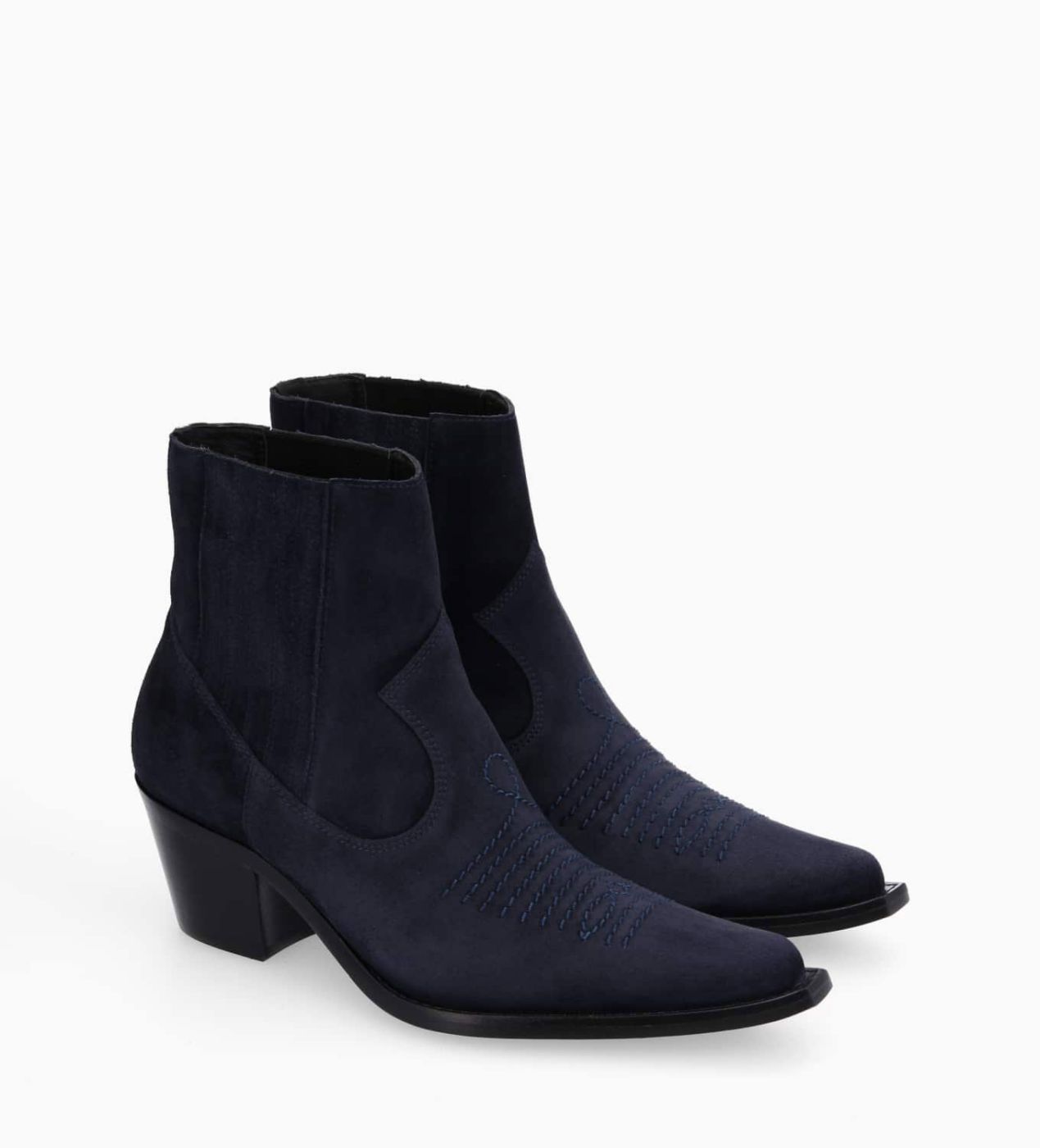 Bottine brodée sale