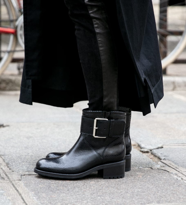 biker buckle boots